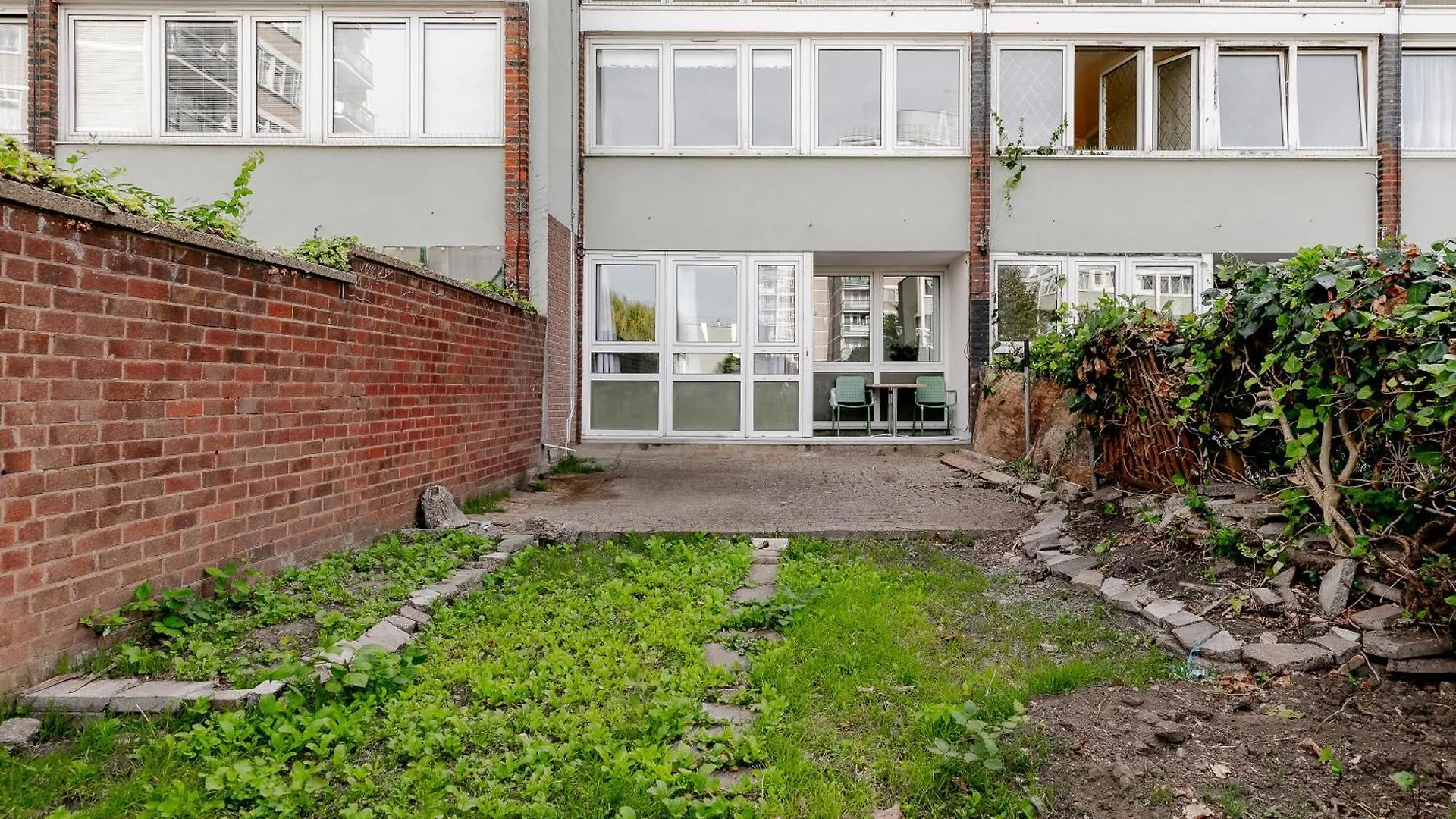 3Br Off A13 , Sleeps 6, 2Mins To Langdon Dlr,Free Parking Apartment London